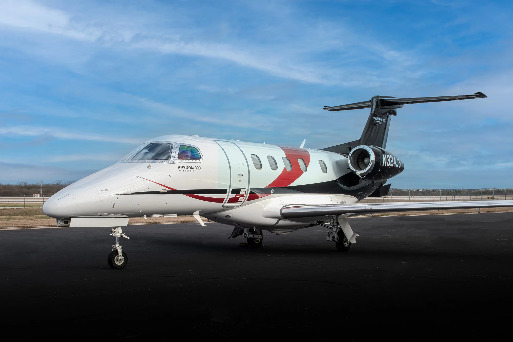 Saturn Aviation Phenom 300 Saturn Aviation Saturn Aviation Phenom 300 Saturn Aviation