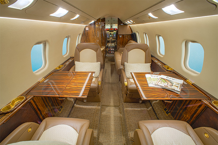Lear 60xr cabin lear 60xr cabin